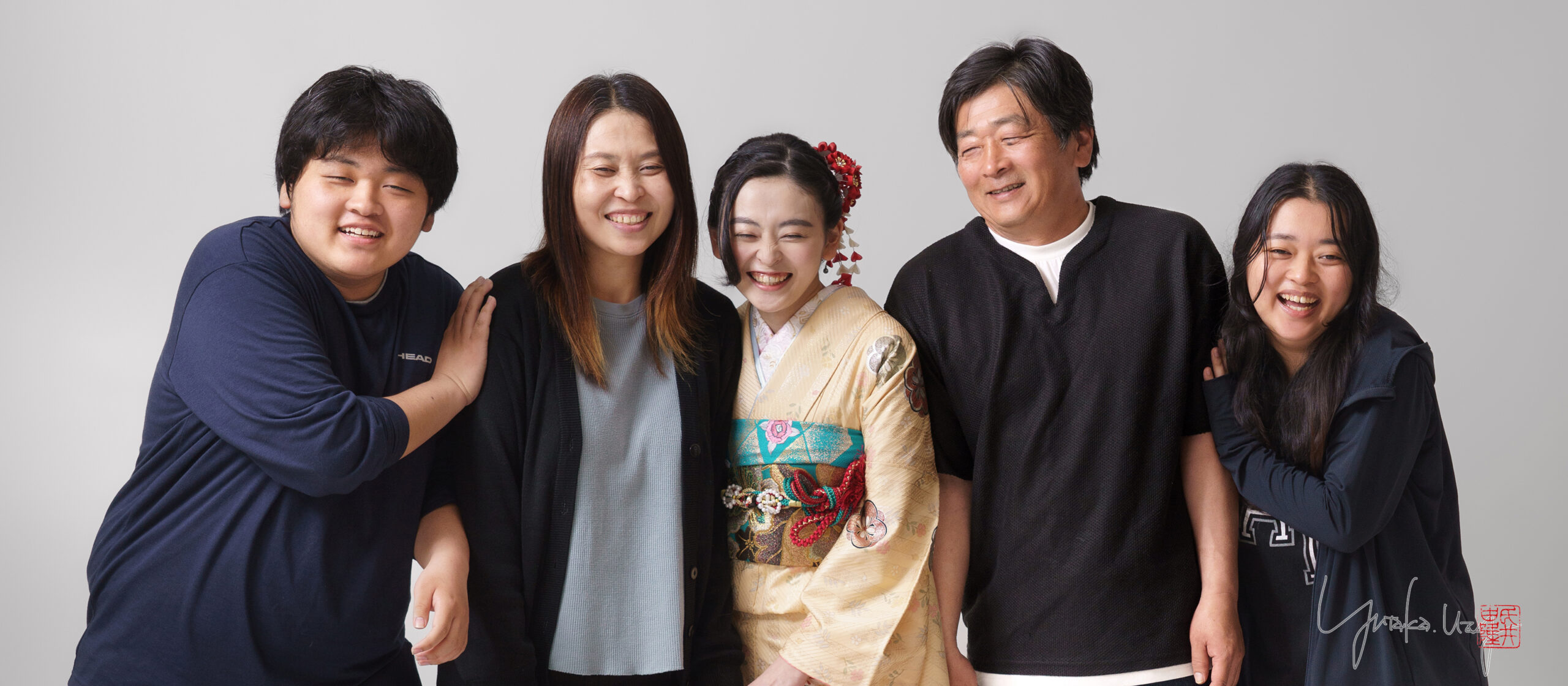 感動に満たされ、幸せがあふれる家族写真を。