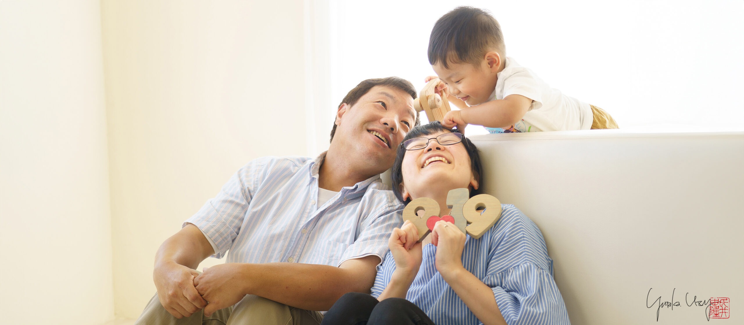 感動に満たされ、幸せがあふれる家族写真を。