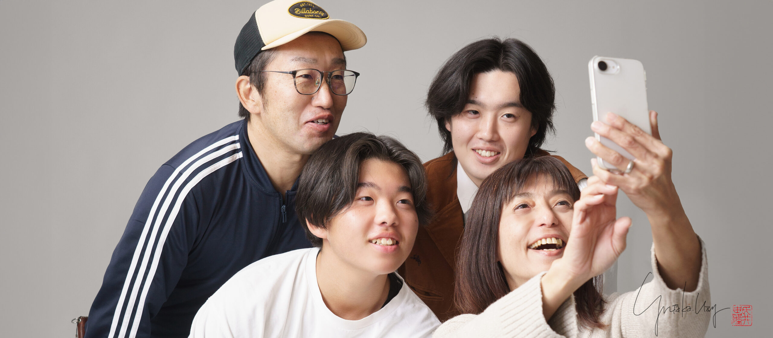 感動に満たされ、幸せがあふれる家族写真を。