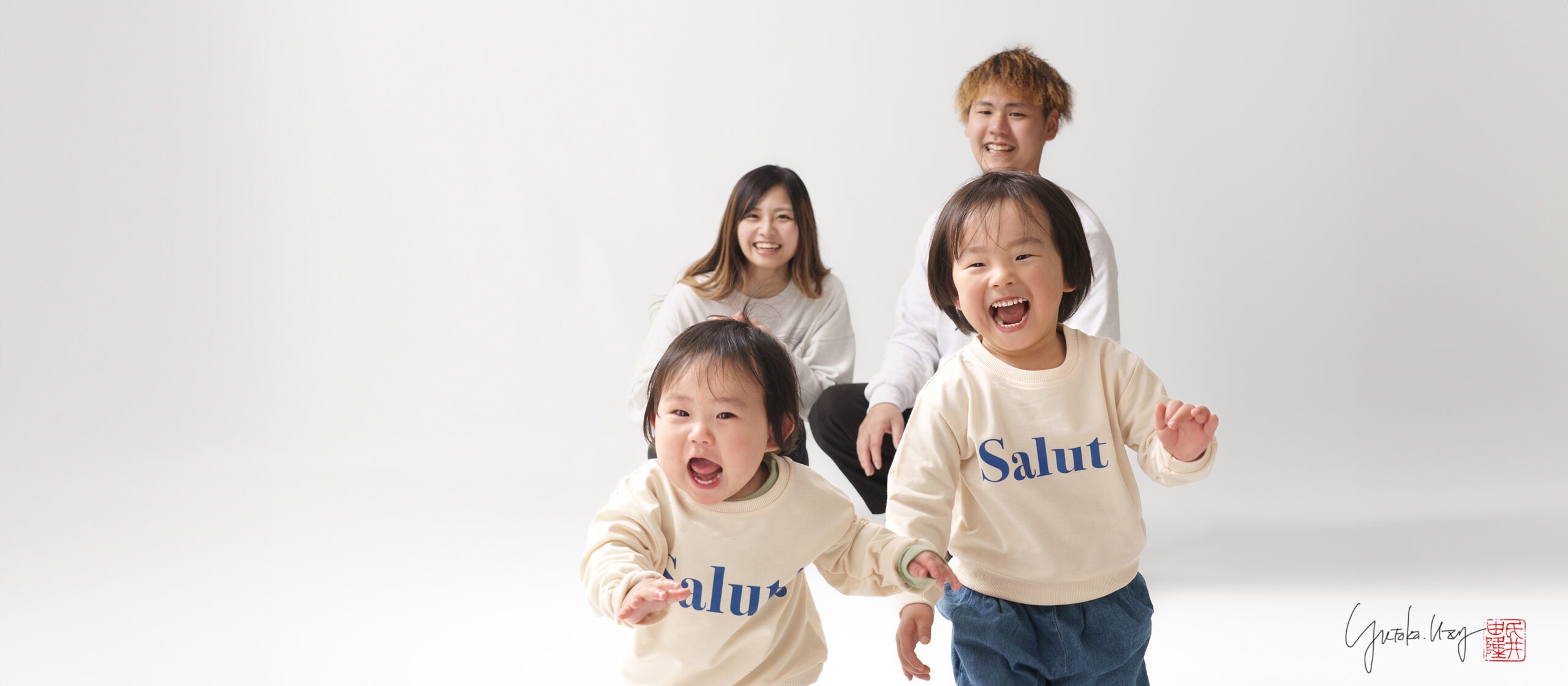 感動に満たされ、幸せがあふれる家族写真を。